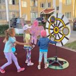 Сторонники «Единой России» провели в Курортном районе детский праздник накануне Дня знаний