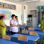 Депутат Госдумы Лариса Тутова проверила готовность к новому учебному году школы в Песчанокопском районе