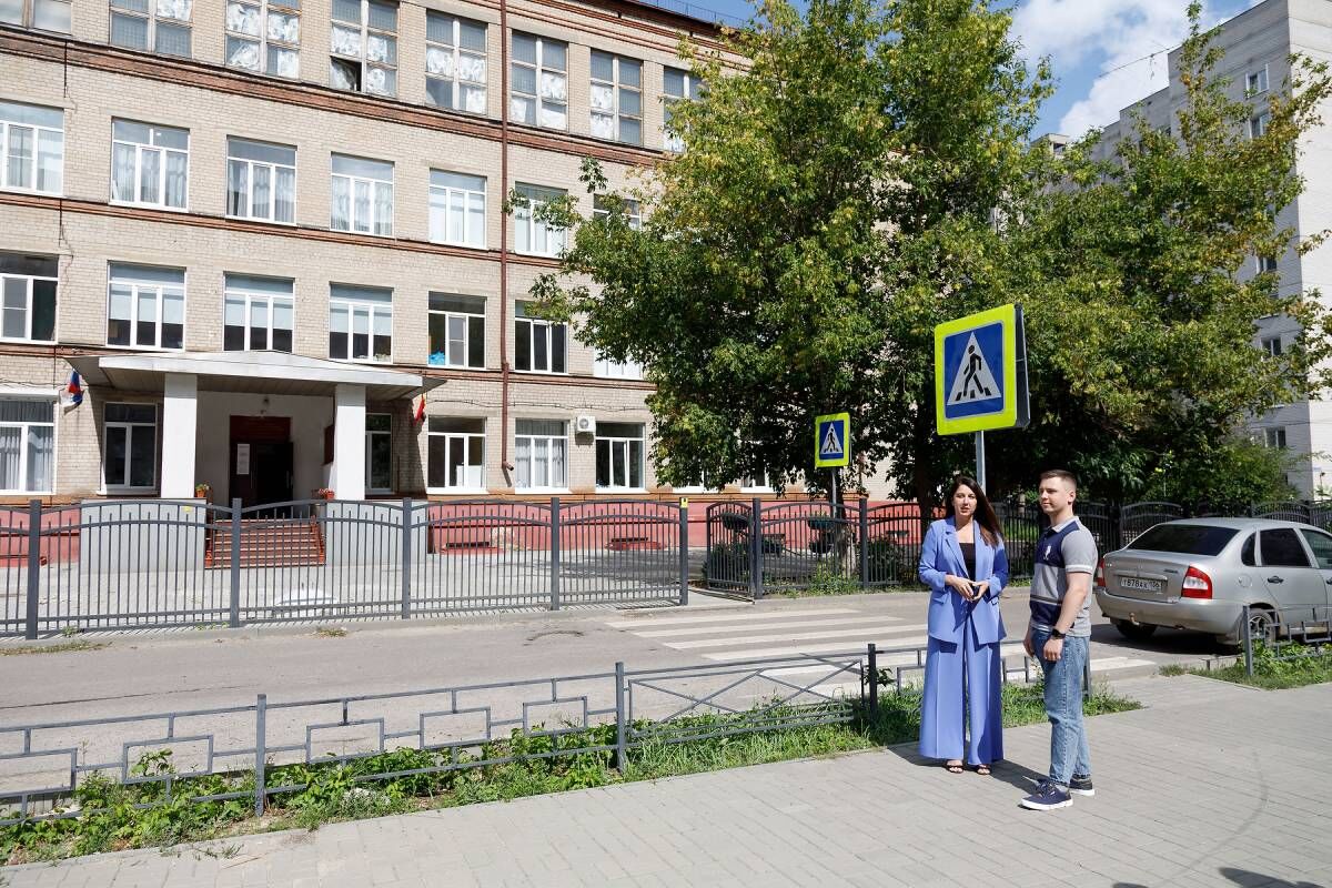 «Единая Россия» проводит в регионе мониторинг безопасности пешеходных переходов у соцобъектов