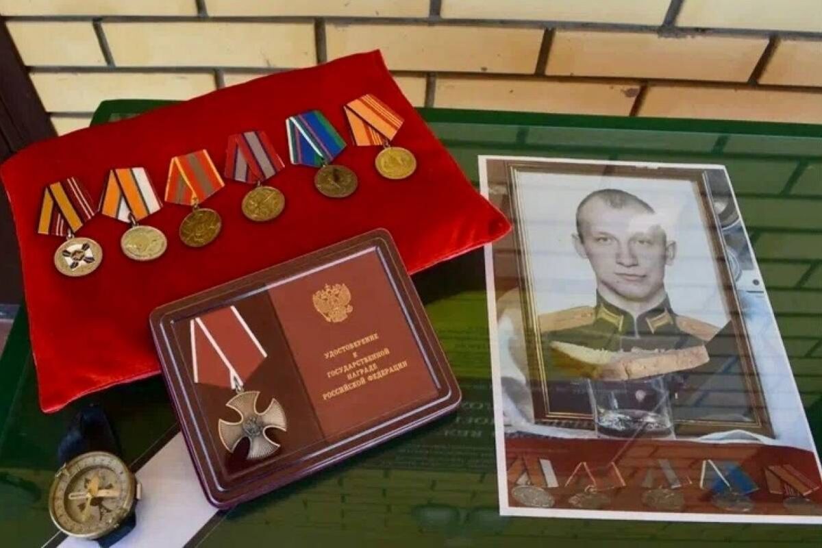 В Зубово-Полянском районе увековечили память Героя-земляка Александра Чеботарева