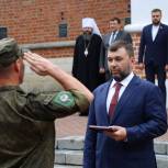 В Смоленске Денис Пушилин наградил медалями бойцов, освобождавших Донбасс
