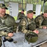 Партактив «Единой России» 47 региона прошел спецкурс военной подготовки