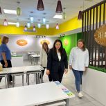 В Салехардской школе обустроили молодежное кафе