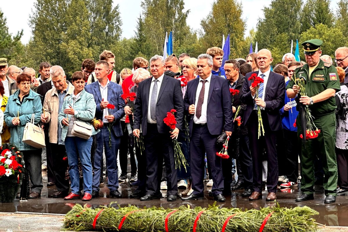 Костромичи почтили память земляков, погибших в боевых действиях