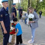 В Гвардейском сквере обновили экспозицию фотовыставки «Время выбрало нас»