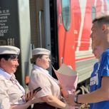 «Молодая Гвардия Единой России» поздравила железнодорожников с профессиональным праздником