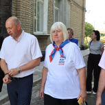 «Родительская приемка»: Единороссы вместе с родителями проверили готовность Фрунзенской школы к учебному году