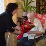 Ветеран Великой Отечественной войны Валентин Козлов отметил 102-летие