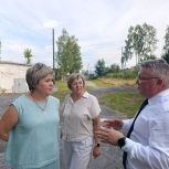 Сергей Никонов оценил ход строительства социально значимого объекта в Качканаре