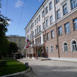 «Партдесант» «Единой России» провел мониторинг капремонта в новосибирской школе №109