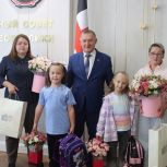 Владимир Невоструев принял участие в акции «Собери ребёнка в школу»