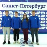Калужские единороссы приняли участие в первых соревнованиях по керлингу среди региональных отделений партии в Санкт-Петербурге