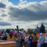 В селе Базарные Матаки отпраздновали День российского флага
