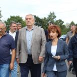 Александр Жукаев, Елена Синица и Галина Трушина проверили качество благоустройства окраин города