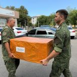 Региональным отделением партии «Единая Россия» были переданы огнетушители военнослужащим.