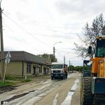 В Каслях началась активная фаза капитального ремонта автомобильной дороги на улице Революции