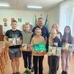 В Нижнекамском районе проходит партийная акция «Собери ребенка в школу»