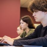 Детям участников СВО доступно более 170 специальностей для стажировки — Собянин