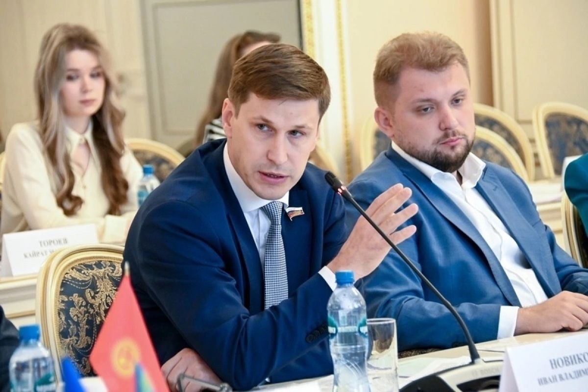 Студенты смогут работать в школах и колледжах