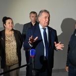 Александр Романенко держит на контроле капитальный ремонт алтайских школ
