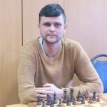 Рязанский мастер спорта России по шахматам и международный мастер Олег Алешин занял первое место в финале открытого шахматного турнира