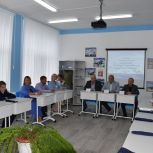 В Елецком районе активисты «Единой России» провели для школьников урок мужества с Героями России