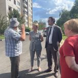 Партийный десант в Сормово: жители задали вопросы и высказали пожелания по благоустройству района