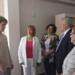 Депутаты «Единой России» оценили выполнение капитального ремонта тольяттинских школ