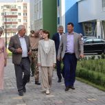 Депутат Госдумы Юлия Оглоблина оценила обновленную после капремонта школу в Лебедяни