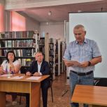 В Федоровском районе обсудили реализацию партийных проектов и торжественно вручили партийные билет новым членам партии