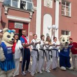 В Копейске прошла акция «Зарядка с чемпионом»