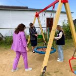 Единороссы оценили безопасность детских и спортивных площадок в Октябрьском, Кондинском и Сургутском районах