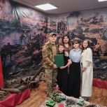 «Единая Россия» провела культурные мероприятия для семей участников СВО из Пыть-Яха и Фёдоровского