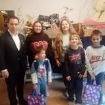 Родион Газманов: Хочется, чтобы у наших школьников было все необходимое, и ничто не отвлекало их от получения знаний