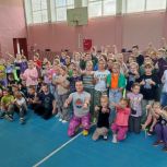 «Спорт – не только здоровье и уверенность, это еще и дисциплина, воля к победе». Игорь Ляхов поздравил смолян с Днем физкультурника