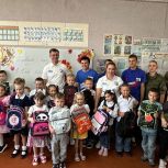 «Единая Россия» доставила из Югры в Макеевку школьные рюкзаки