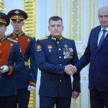 Врио губернатора Оренбургской области Евгений Солнцев вручил государственные награды оренбуржцам