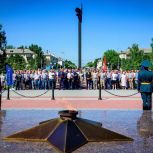«Единая Россия» вместе с крылатой пехотой: активисты приняли участие в праздновании Дня ВДВ во всех районах Марий Эл