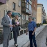 В Усть-Куте при поддержке «Единой России» благоустраивают дворы