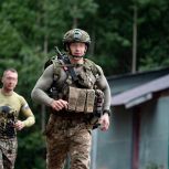 В Архангельске впервые прошли испытания на право ношения знака отличия СОБР Росгвардии I степени
