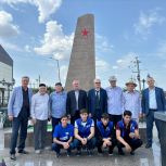 В Малгобекском районе привели в порядок памятник летчику Валентину Эмирову