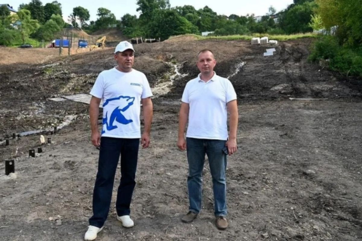 В Малоярославце строят парк с навесной пешеходной дорожкой