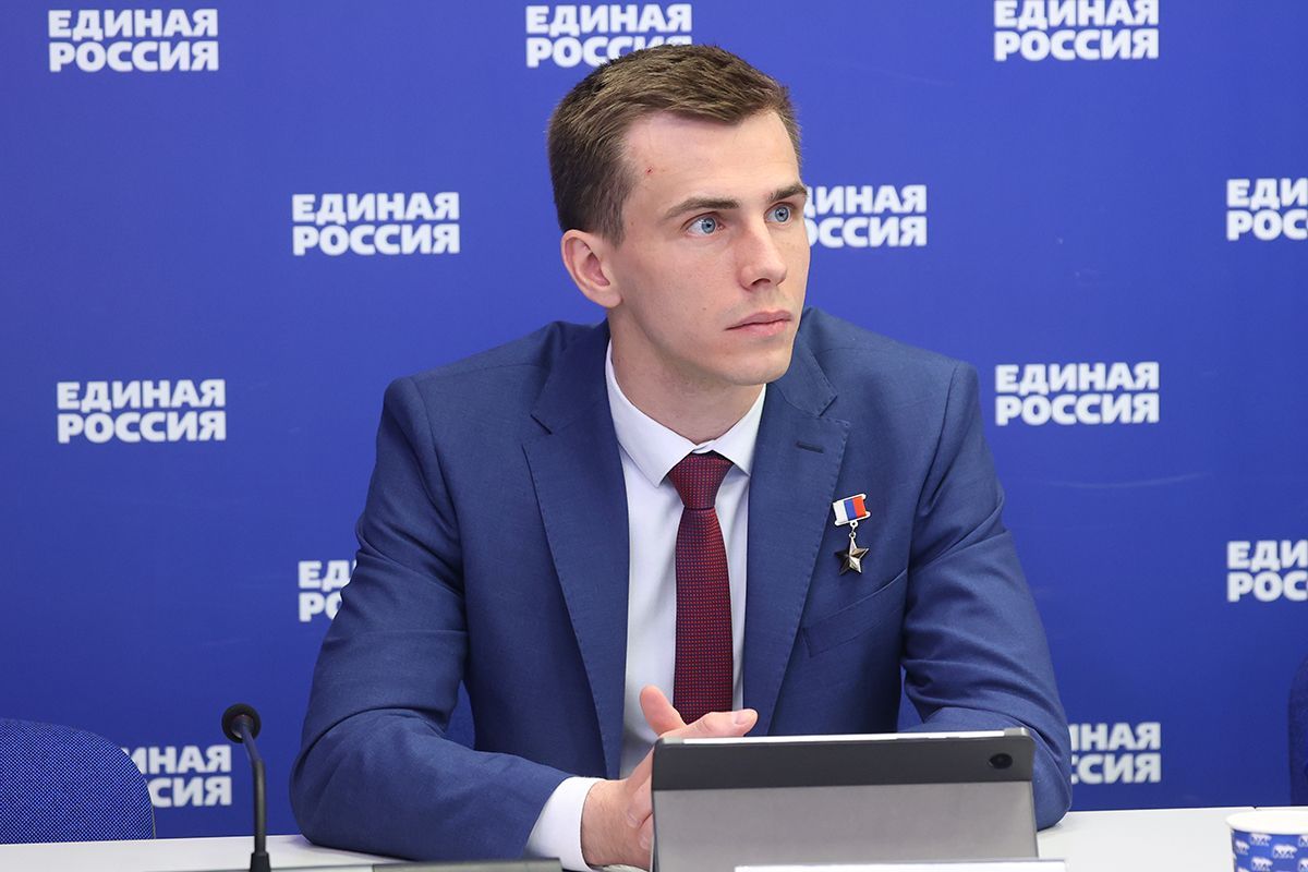 Владислав Головин: «Единая Россия» поддержит молодёжь на старте карьеры