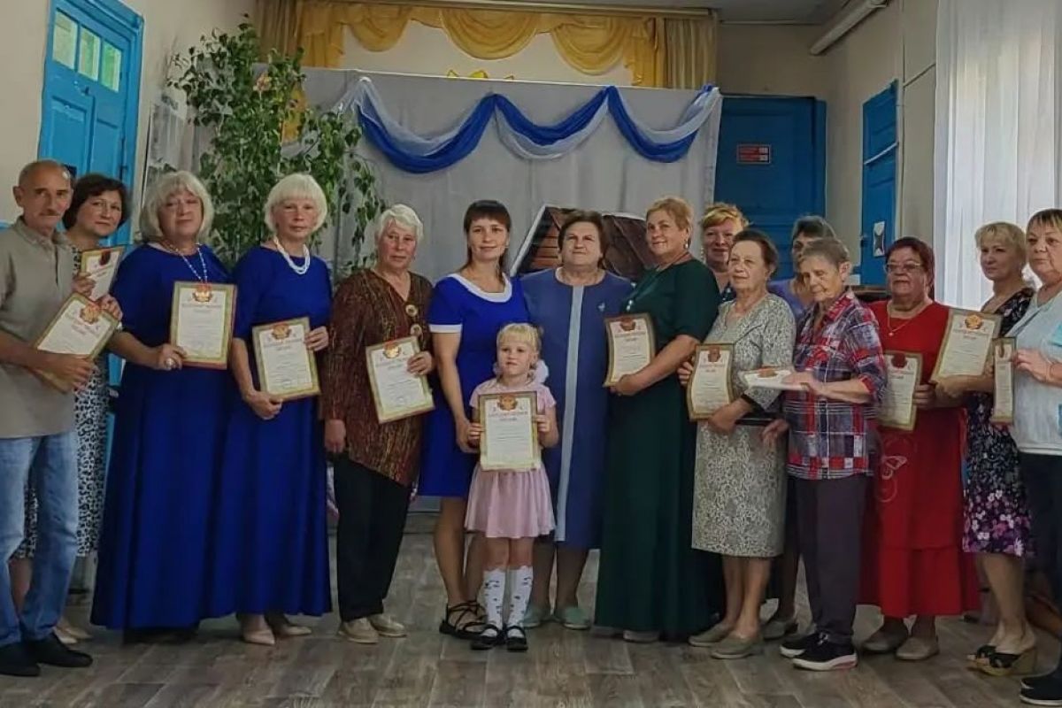 Депутат Тамбовской облдумы Нина Косачёва поздравила жителей села Давыдово с Днём села