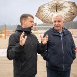 Александр Мажаров оценил благоустройство озера Ханто в Ноябрьске