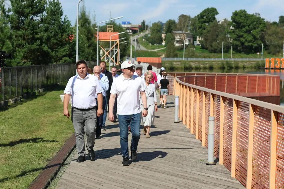 По народной программе Единой России в Нязепетровске благоустраивают общественные пространства