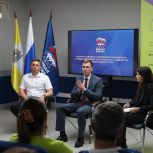 Владислав Головин: «Единая Россия» реализует комплексную поддержку социально значимых некоммерческих организаций