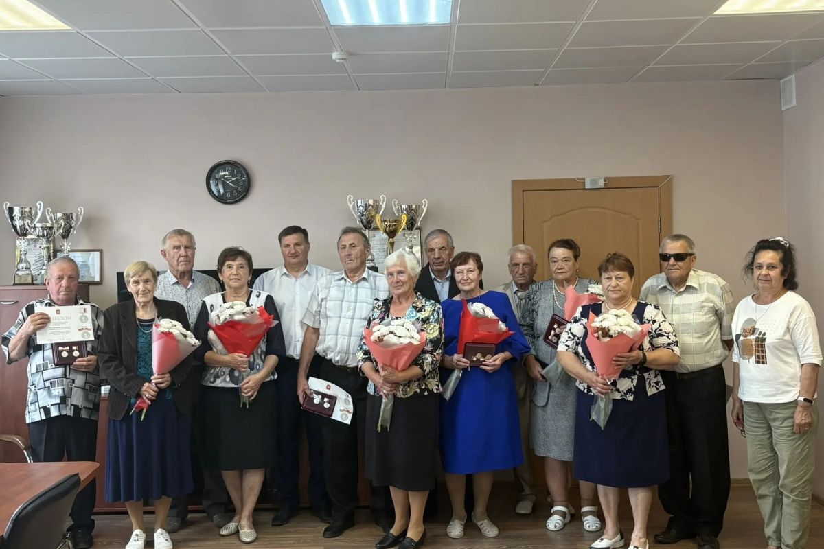 В Усть-Катаве чествовали хранителей семейного очага