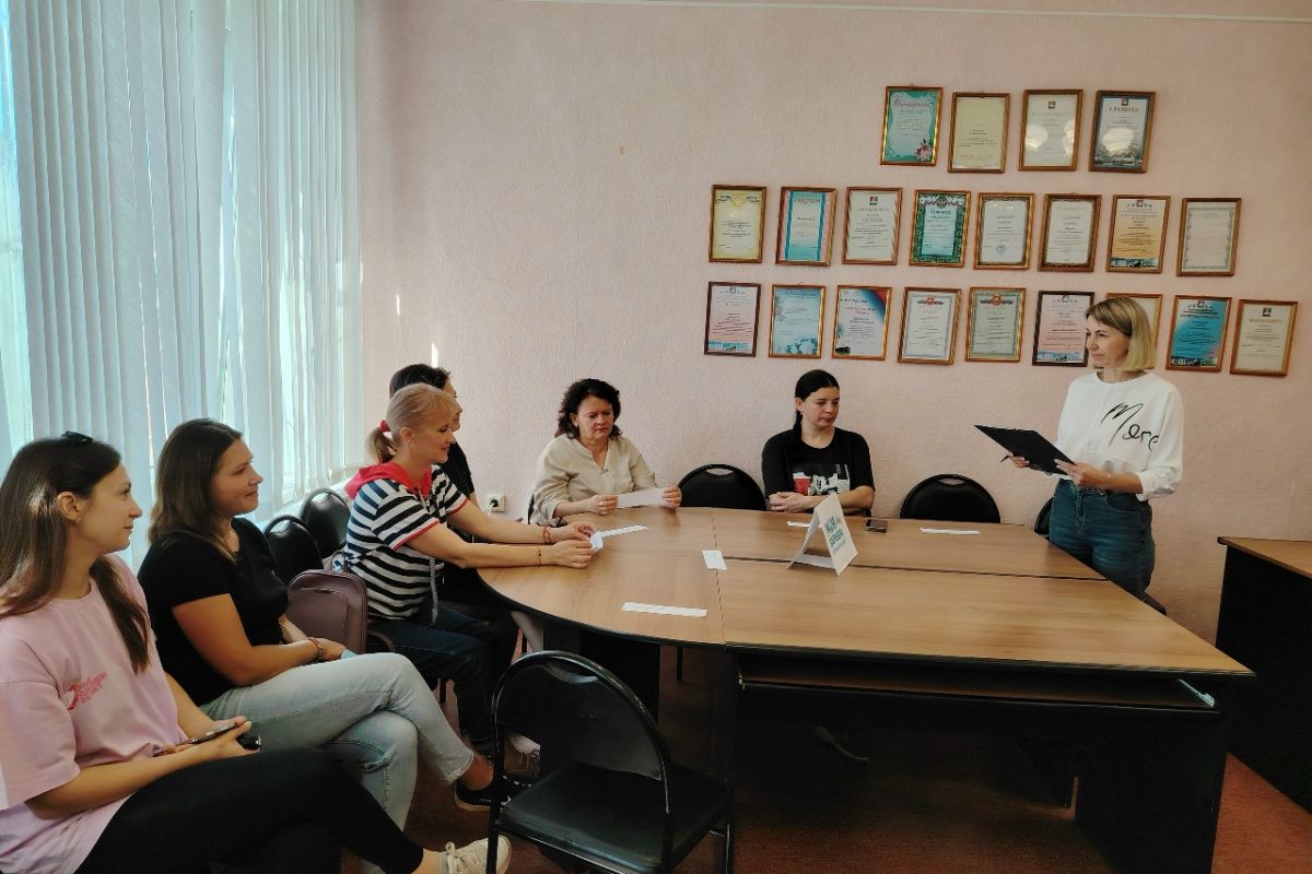 В Усть-Катаве прошла встреча мам в рамках партийного проекта «Моя карьера с Единой Россией»