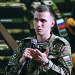 Владислав Головин: «Единая Россия» неизменно поддерживает патриотические движения и их инициативы
